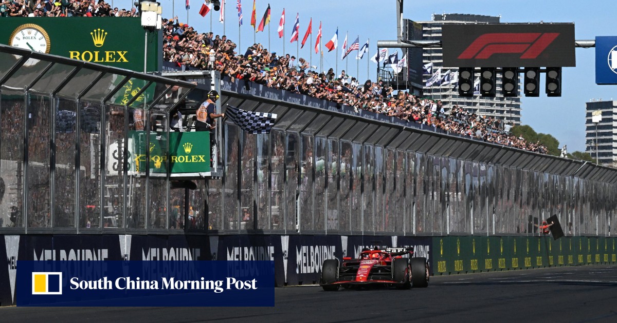 F1 Grand Prix Australia: Sain menang di Ferrari satu-dua setelah kebakaran memaksa Verstappen dari Red Bull untuk berhenti balapan post thumbnail image
